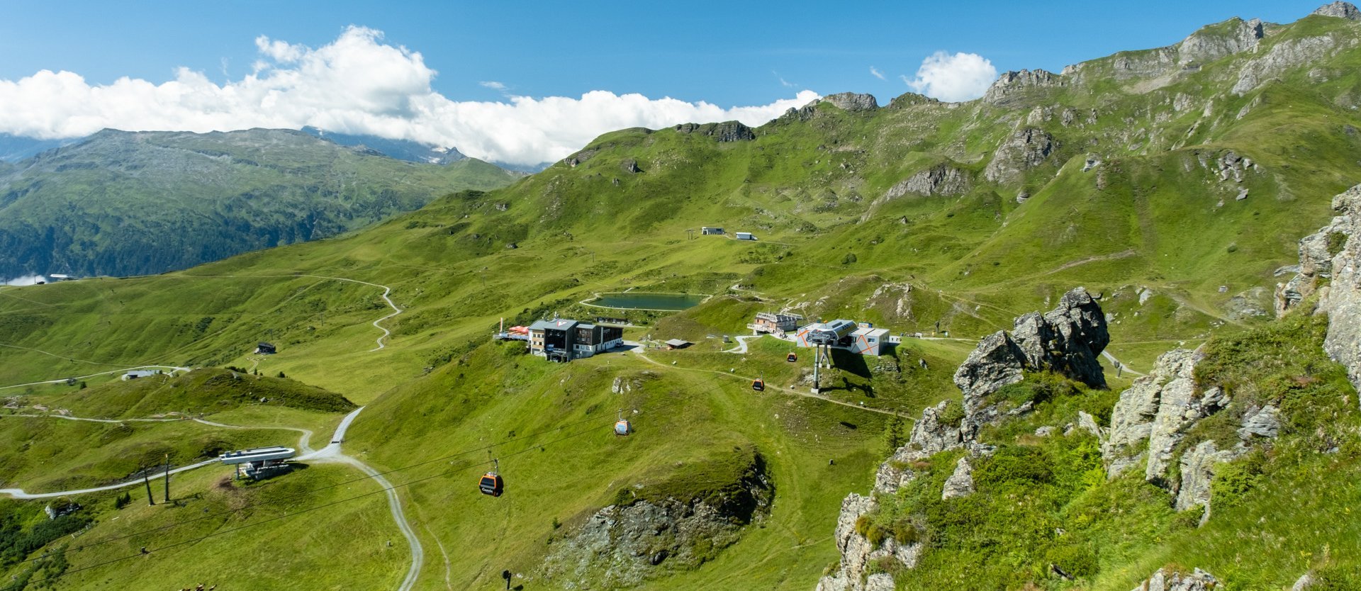 Dieses Bild zeigt das Bergrestaurant kleine Scharte auf der Schlossalm