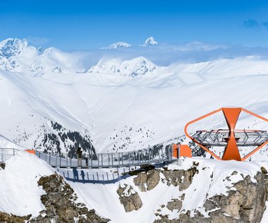 Brücke zum Aussichtspunkt am Felsenweg am Stubnerkogel